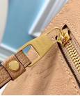 Сумка Louis Vuitton Pochette Metis Empreinte Biege